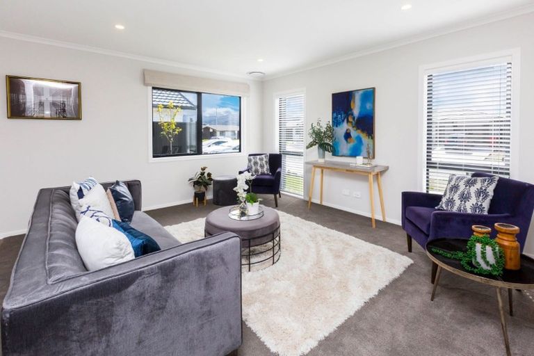Photo of property in 49 Buddle Road, Wallaceville, Upper Hutt, 5018