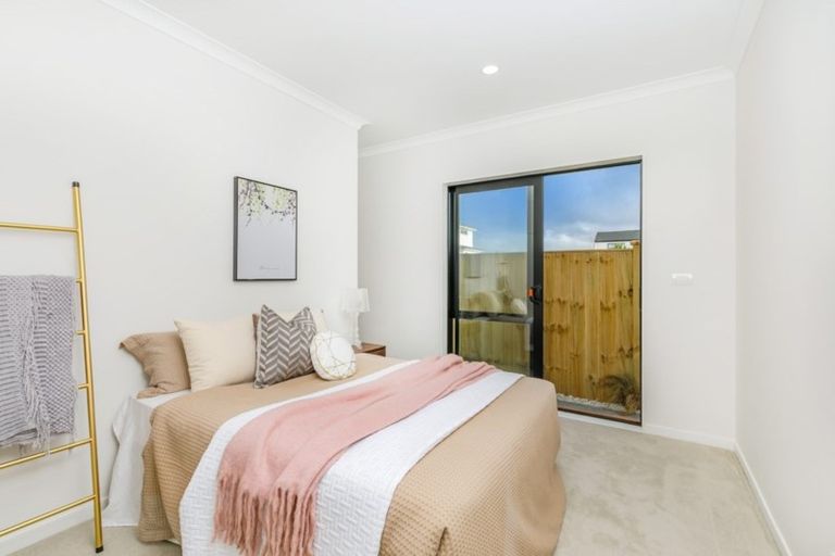 Photo of property in 41 Myland Drive, Hobsonville, Auckland, 0616