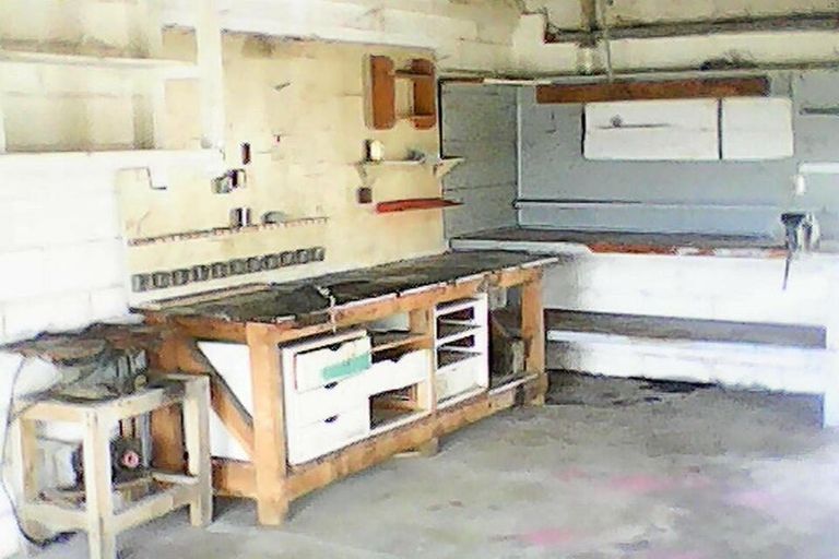 Photo of property in 23 Garden Street, Lumsden, 9730