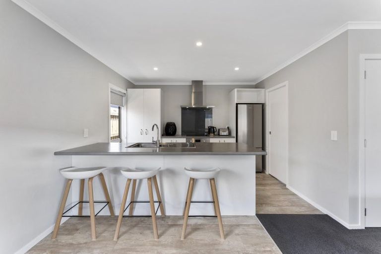 Photo of property in 14 Ron Fawcett Way, Wainuiomata, Lower Hutt, 5014