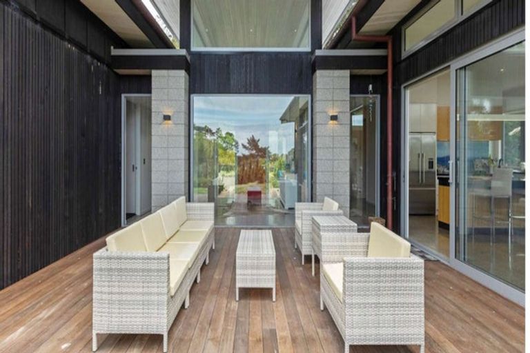Photo of property in 14 Stevensons Crescent, Albany Heights, Albany, 0793
