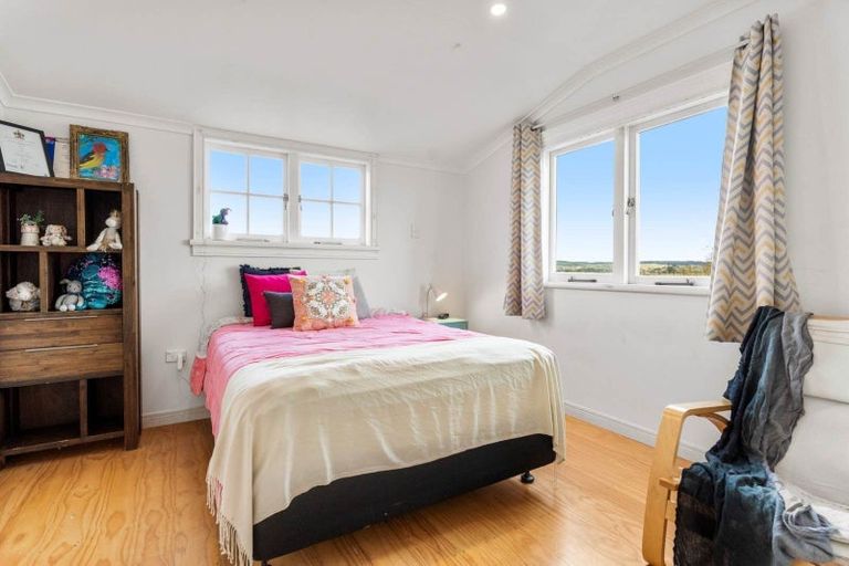 Photo of property in 1 Mill Road, Helensville, 0800