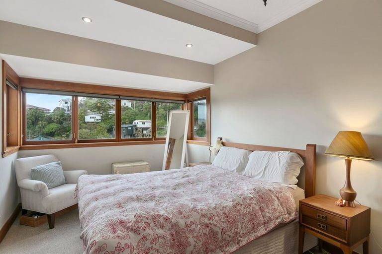 Photo of property in 105 Mortimer Terrace, Brooklyn, Wellington, 6021