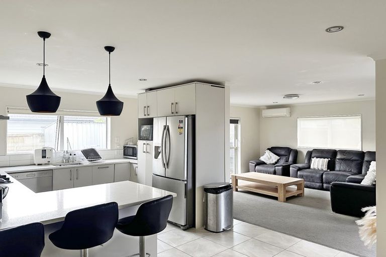 Photo of property in 3 Rupu Way, Favona, Auckland, 2024