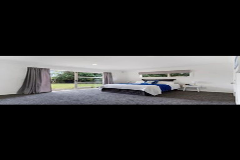 Photo of property in 12 Beverage Place, Rosehill, Papakura, 2113