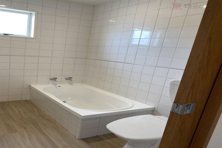 Photo of property in 12c George Street, Riccarton, Christchurch, 8041