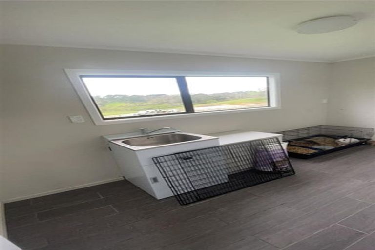 Photo of property in 321 Amreins Road, Taupaki, Henderson, 0782