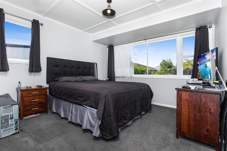 Photo of property in 4 Nikau Place, Waiuku, 2123