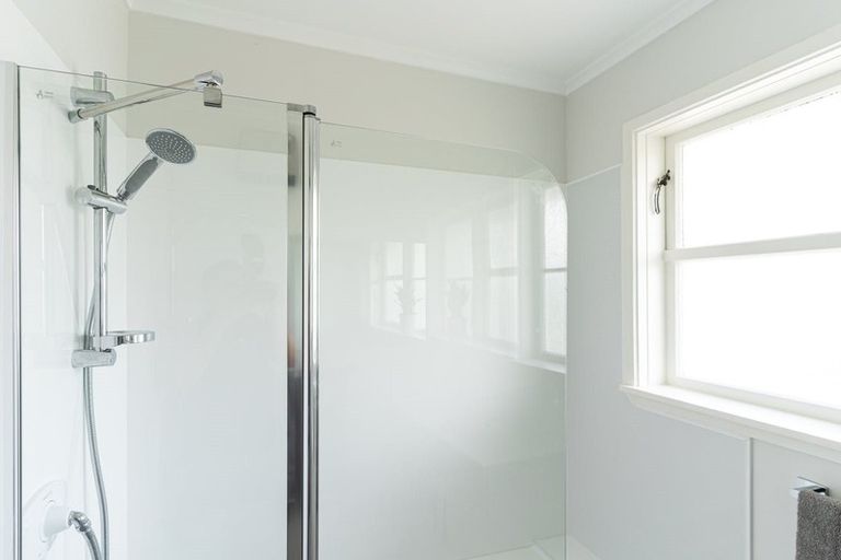 Photo of property in 22 Moheke Avenue, Roslyn, Palmerston North, 4414