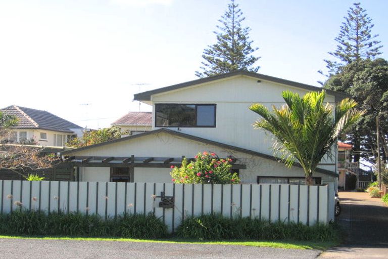 Photo of property in 2/333 Hibiscus Coast Highway, Orewa, 0931