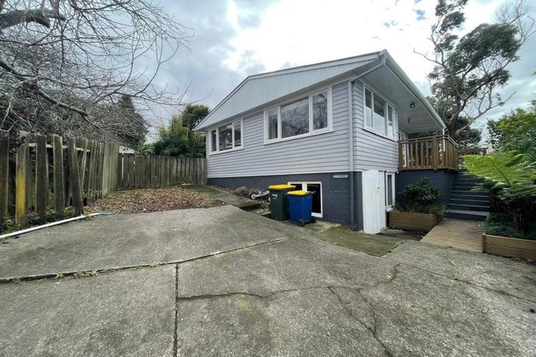 Photo of property in 1/19a Park Road, Glenfield, Auckland, 0629
