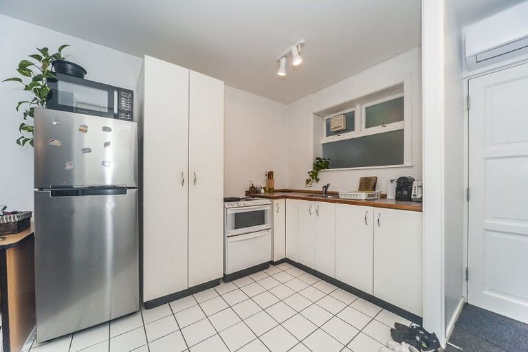 Photo of property in Parkland Flats, 51u5 Adams Terrace, Kelburn, Wellington, 6021
