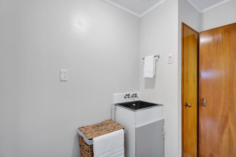 Photo of property in 263b Huatoki Street, Upper Vogeltown, New Plymouth, 4310