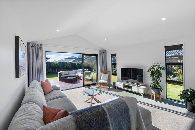 Photo of property in 3 Fry Place, Rolleston, 7614