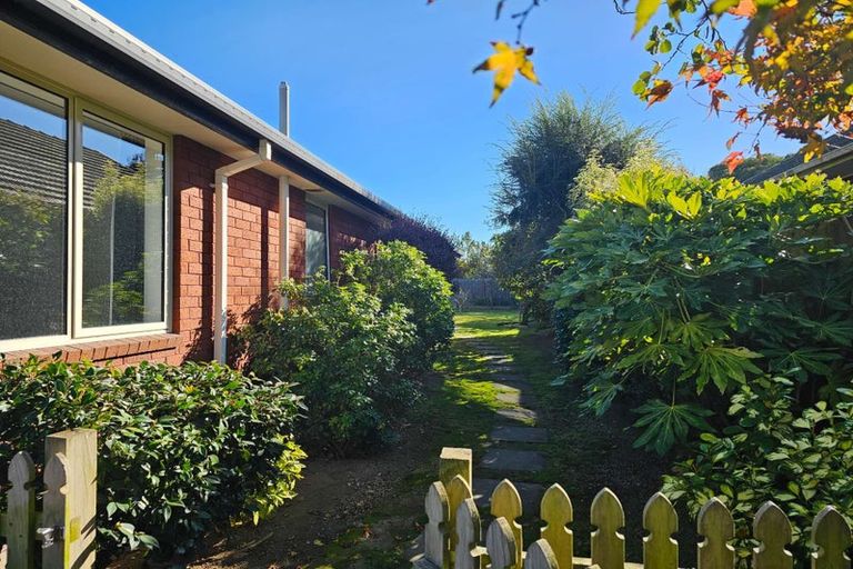 Photo of property in 32 Springbank Street, Bryndwr, Christchurch, 8053