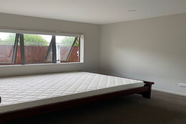 Photo of property in 53a Pomaria Road, Henderson, Auckland, 0610