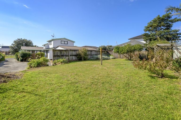 Photo of property in 122b Dickson Road, Papamoa Beach, Papamoa, 3118