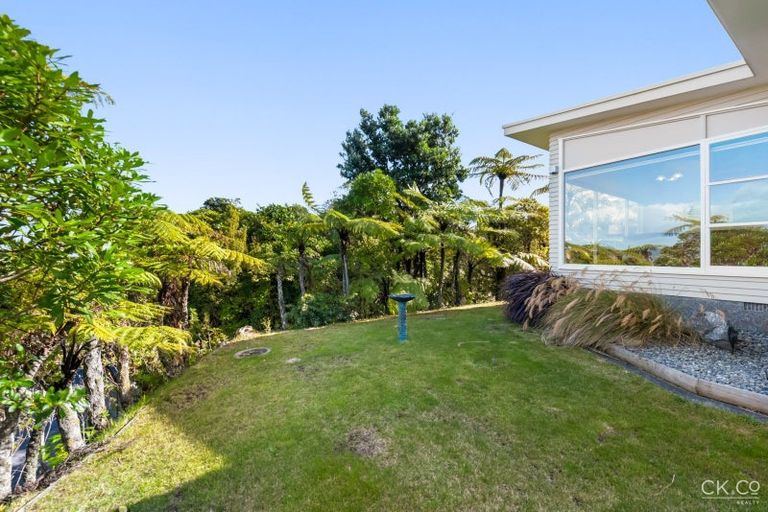 Photo of property in 3 Viscount Grove, Kelson, Lower Hutt, 5010