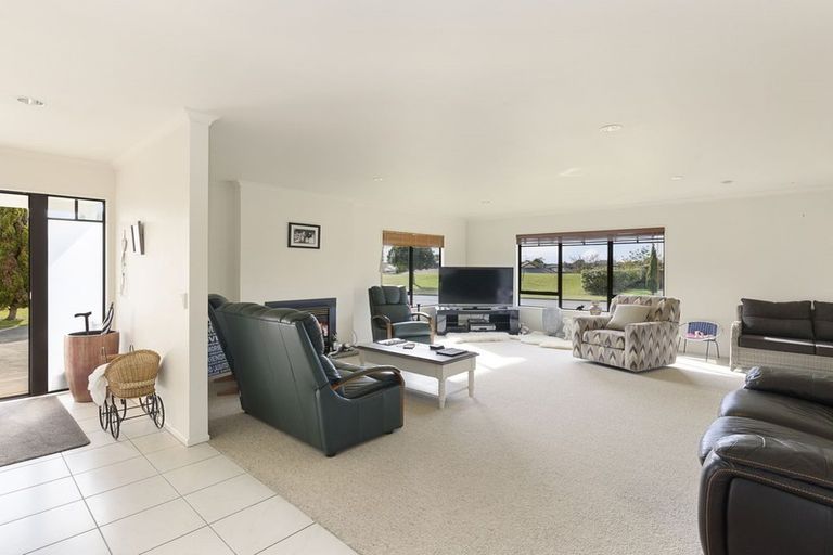 Photo of property in 26 Murray Court, Paraparaumu Beach, Paraparaumu, 5032