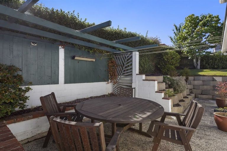 Photo of property in 6 Bernard Street, Kenmure, Dunedin, 9011
