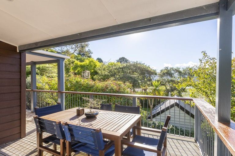 Photo of property in 93 Norton Park Grove, Waterloo, Lower Hutt, 5011