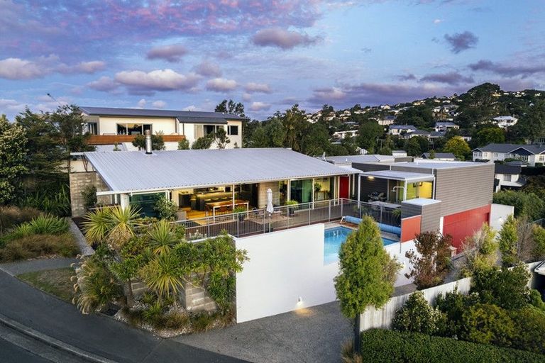 Photo of property in 3 Sasaram Lane, Cashmere, Christchurch, 8022