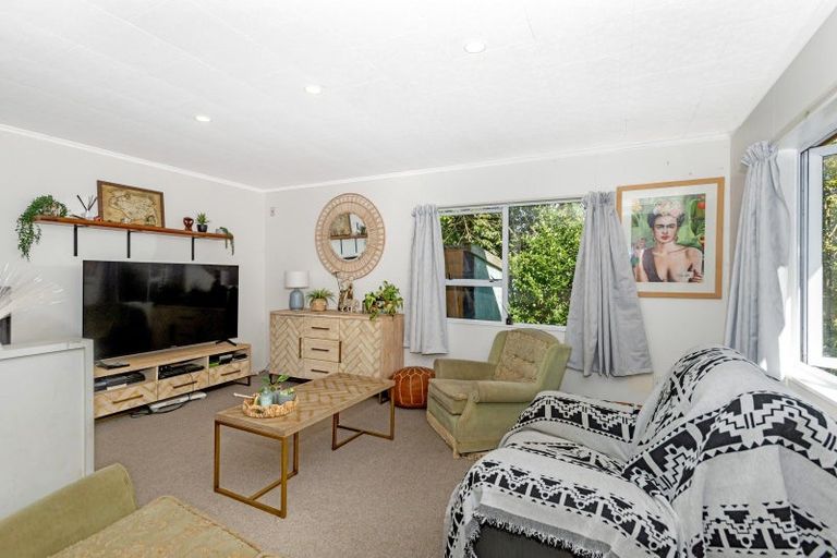 Photo of property in 12 Heatherlea Street, Outer Kaiti, Gisborne, 4010
