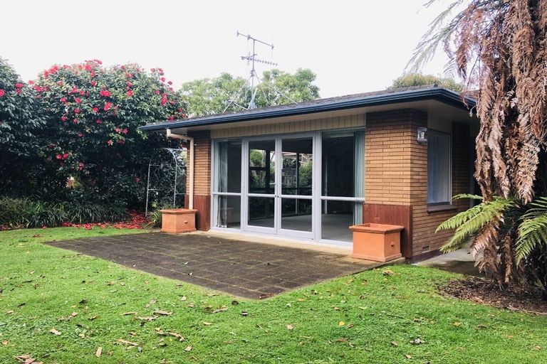 Photo of property in 5 Rewarewa Place, Matua, Tauranga, 3110