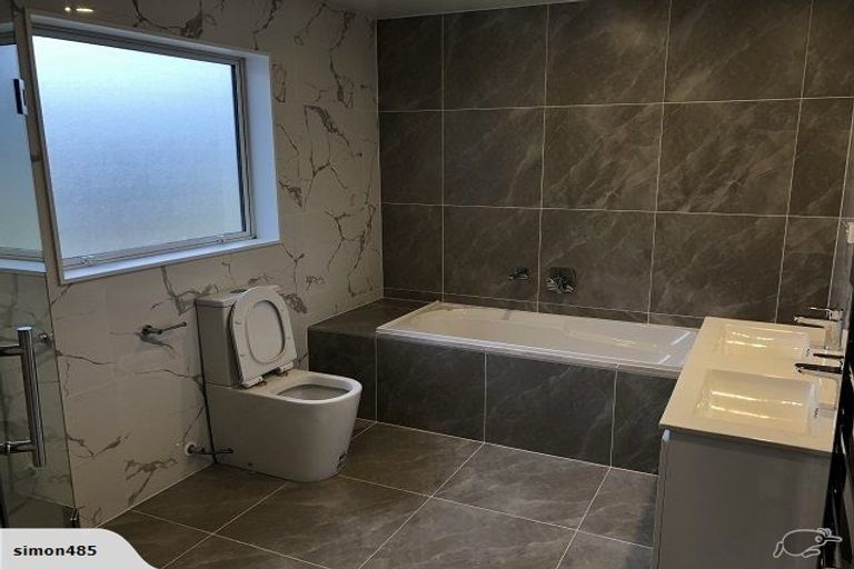 Photo of property in 20 St Claire Road, Silverdale, 0932