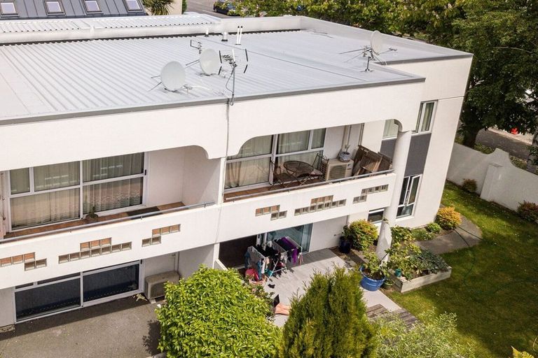 Photo of property in 3c/10 Otley Street, Christchurch Central, Christchurch, 8013