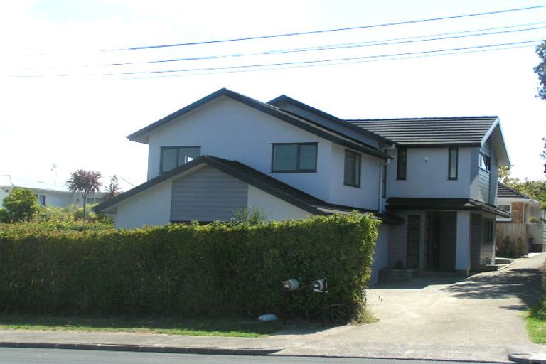 Photo of property in 2/13 Tristram Avenue, Forrest Hill, Auckland, 0620