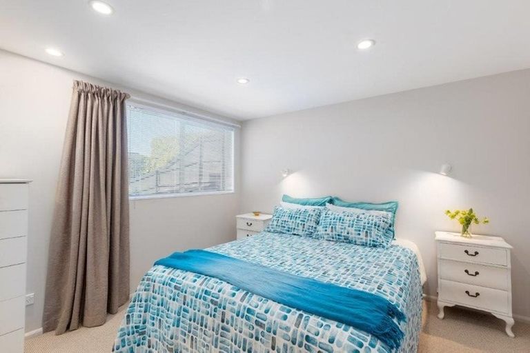 Photo of property in 29 Hillcrest Place, Avonhead, Christchurch, 8042