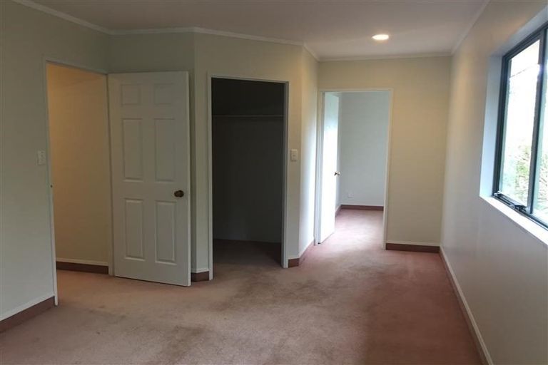 Photo of property in 9/19 Gardner Avenue, New Lynn, Auckland, 0600