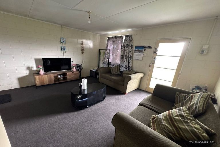 Photo of property in 217-219 Nikau Street, Saint Leonards, Hastings, 4120