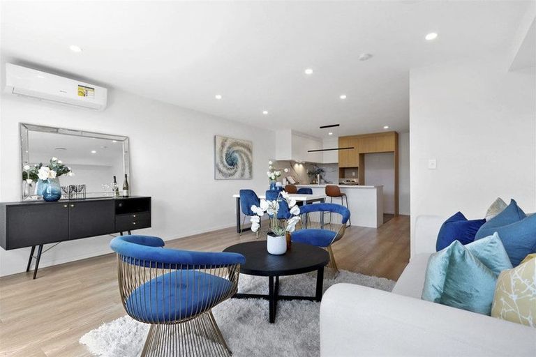 Photo of property in 32a/4 Westgate Drive, Massey, Auckland, 0614