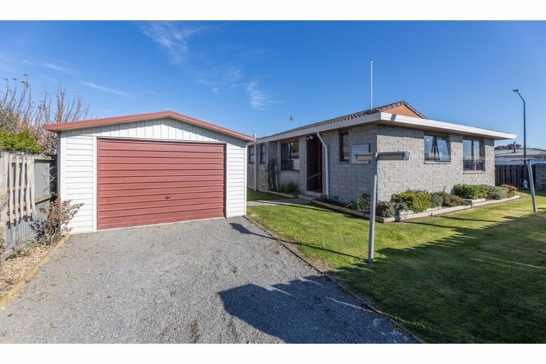 Photo of property in 1 Byron Street, Rolleston, 7614
