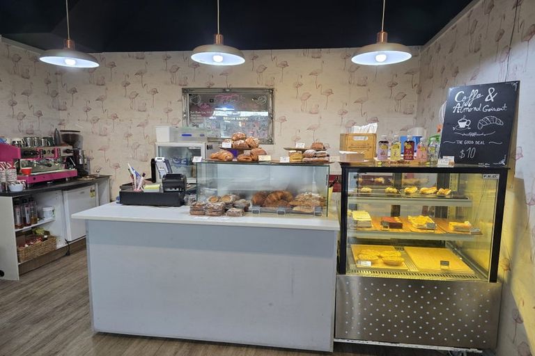 Photo of property in 142 Riddiford Street, Newtown, Wellington, 6021