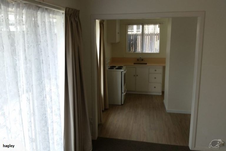 Photo of property in 3/23 Champion Street, Edgeware, Christchurch, 8013