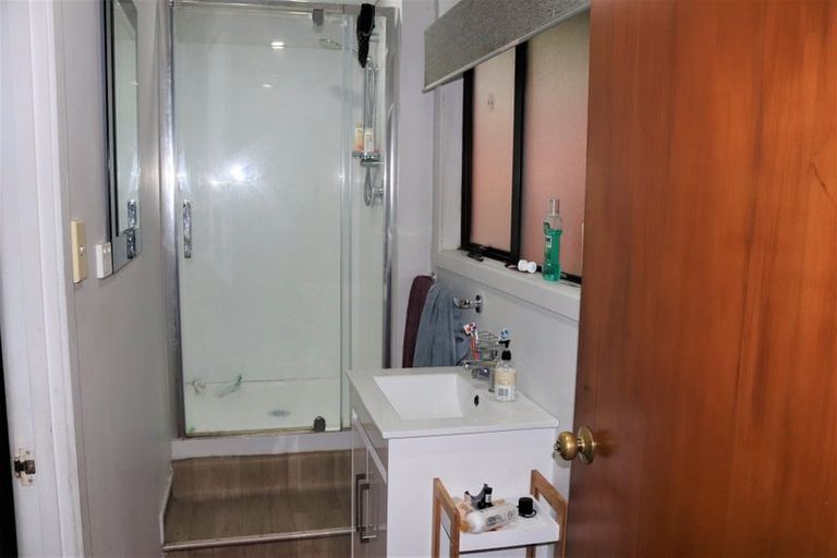 Photo of property in 105 Tidal Road, Mangere, Auckland, 2022