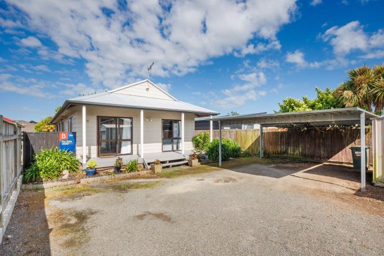 Photo of property in 54 Roy Street, Palmerston North, 4410