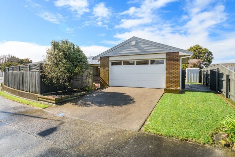 Photo of property in 7 Mercury Street, Milson, Palmerston North, 4414