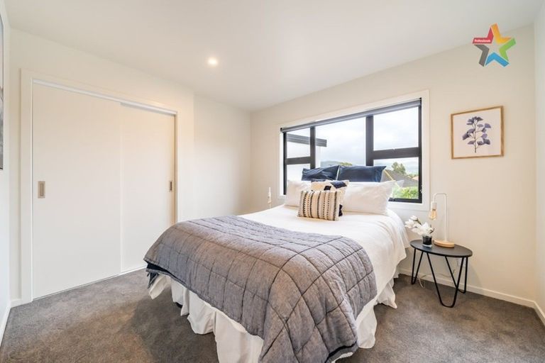 Photo of property in 1/489 Riverside Drive, Fairfield, Lower Hutt, 5011