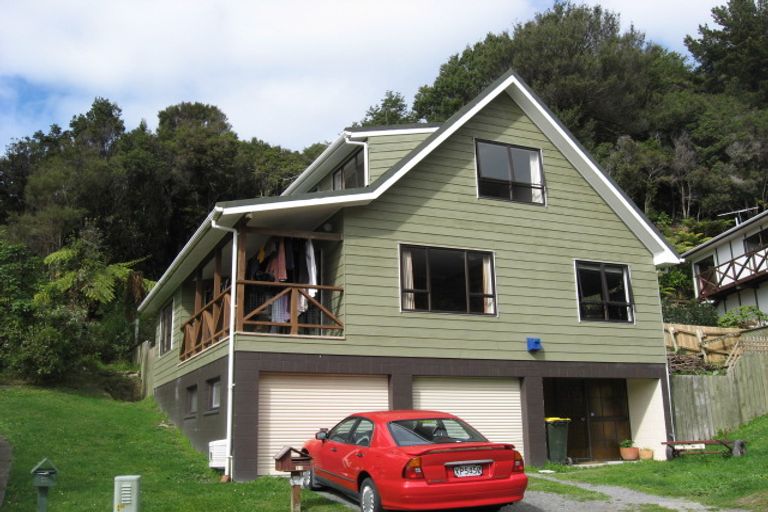 Photo of property in 51 Kowhai Street, Wainuiomata, Lower Hutt, 5014