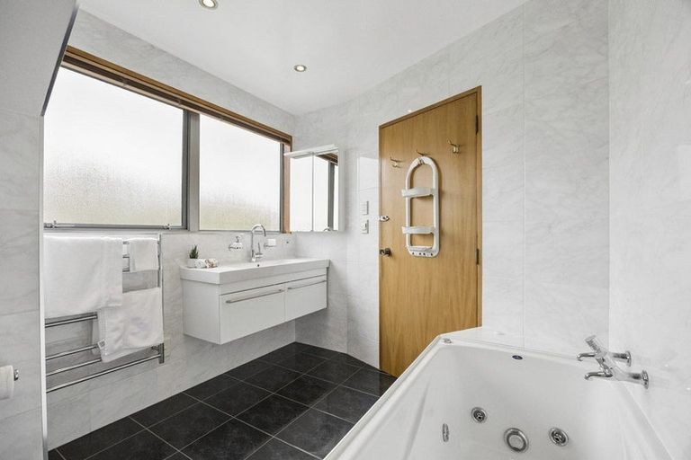 Photo of property in 11a Harcourt Street, Belleknowes, Dunedin, 9011