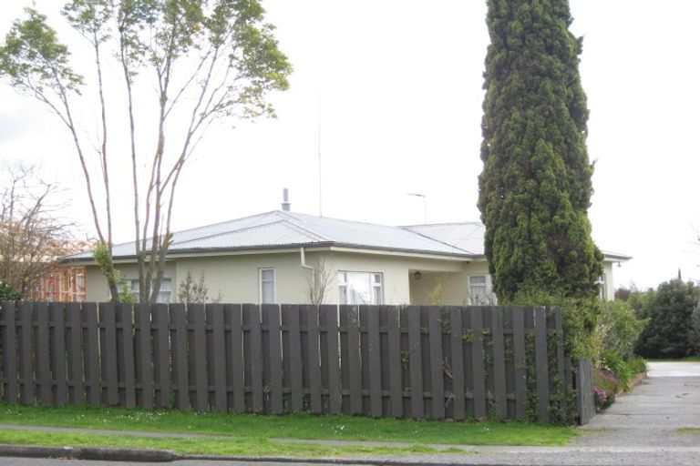Photo of property in 13 Mchardy Street, Havelock North, 4130