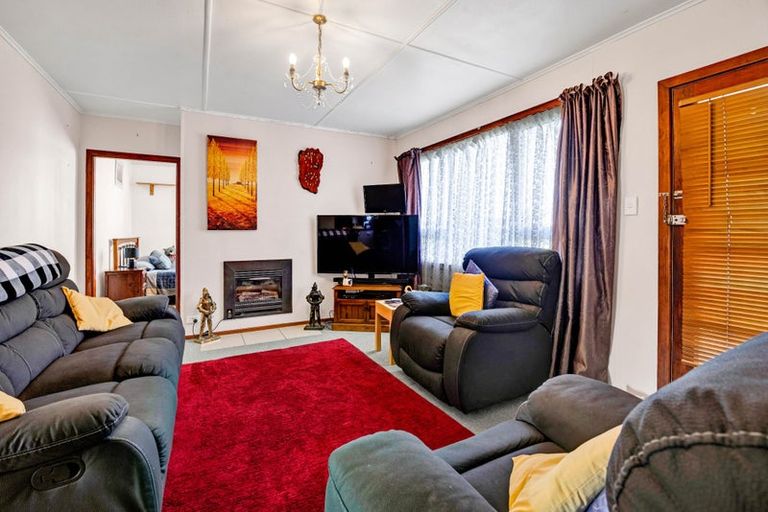 Photo of property in 10 Lear Street, Stratford, 4332