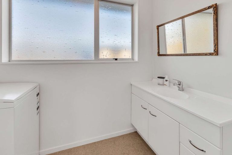 Photo of property in 45b Broughton Street, Gore, 9710