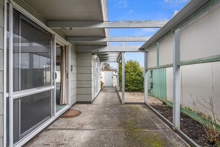 Photo of property in 2b Kinley Street, Rangiora, 7400