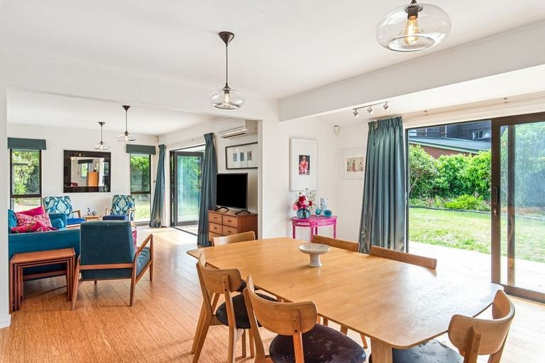 Photo of property in 9 Nuhaka Place, Paraparaumu Beach, Paraparaumu, 5032