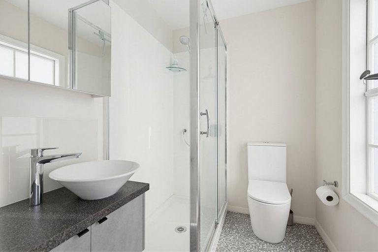 Photo of property in 4 Parklands Drive, Karori, Wellington, 6012
